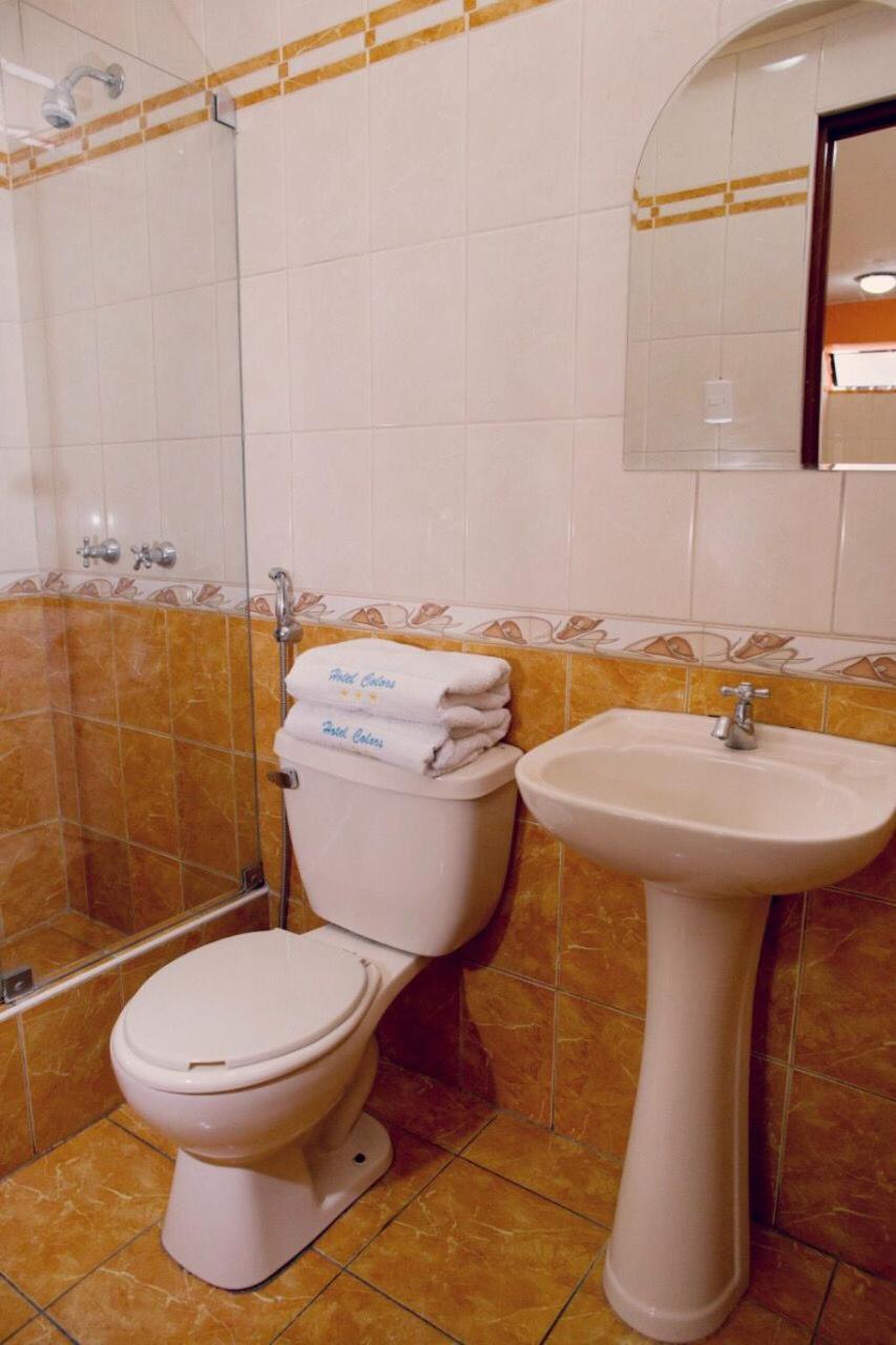 Hostal Jazmines Lima Bagian luar foto